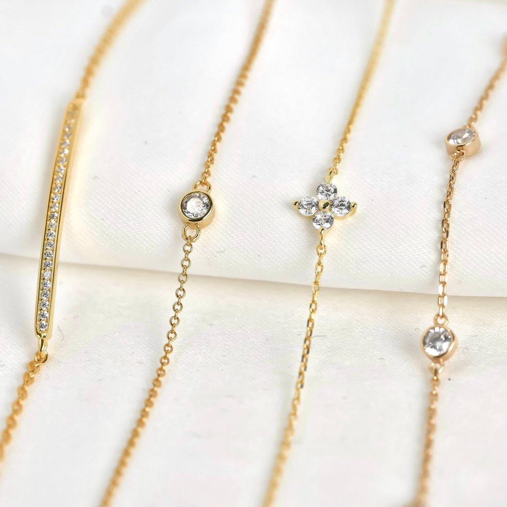 Silver Diamond Bracelet - Bezel Bracelet - Clover Bracelet