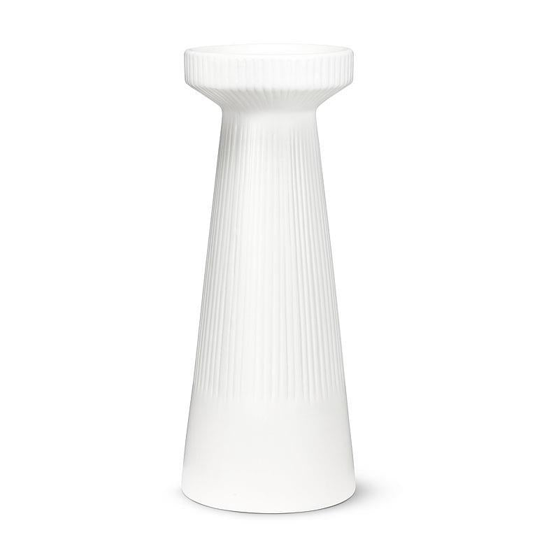 Ribbed Pillar Holder
